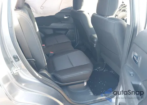 2016 Mitsubishi Outlander Se/Sel из США, поврежденный, VIN JA4AD3A33GZ059658